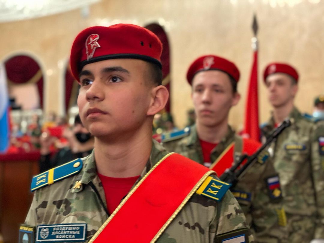 Ангарск: ряды патриотического движения «Юнармия» пополнили 160 школьников
