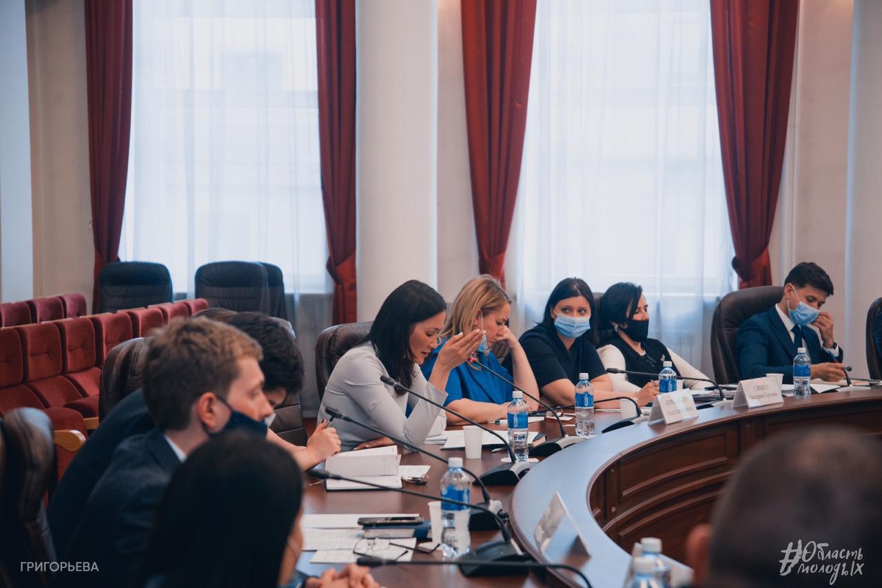 В Правительстве Иркутской области прошло первое заседание рабочей группы по подготовке и проведению международного молодежного форума «Байкал» в 2021 году. Мероприятие состоится с 9 по 14 августа